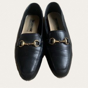 Leather women's moccasins